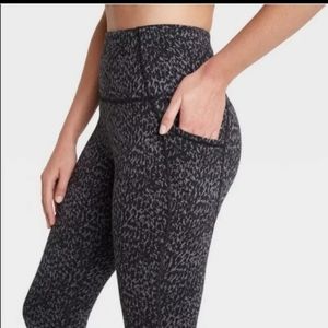 High Waisted Leopard Jacquard 3X leggings Workout